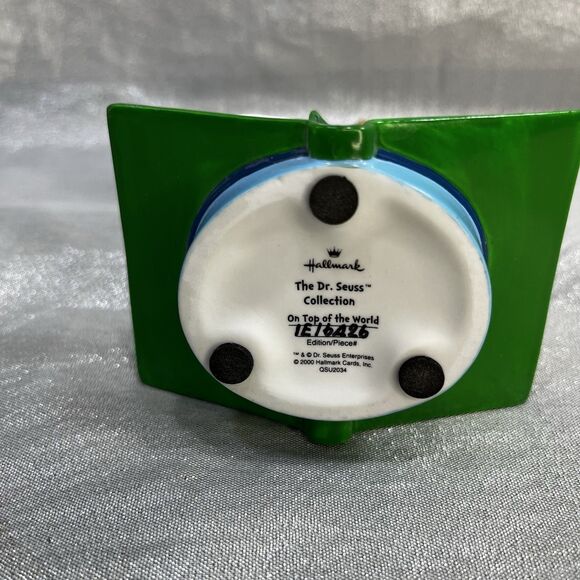 MINT Vintage 2000 Hallmark DR. SEUSS "ON TOP OF THE WORLD"  Figurine 1E 6426 - Picture 3 of 5